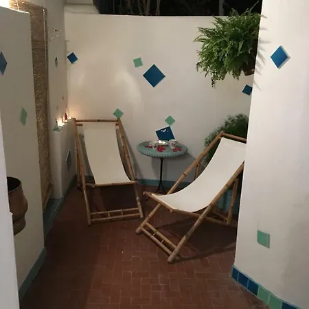 Bb Iaya Art Gallery SantʼAntìoco
