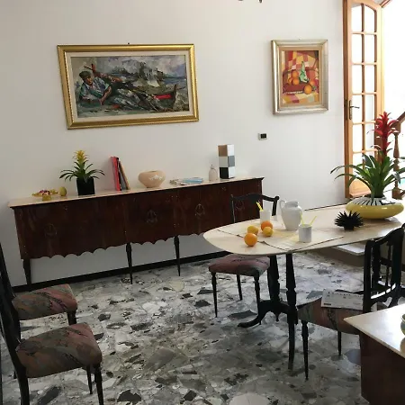 Bb Iaya Art Gallery SantʼAntìoco