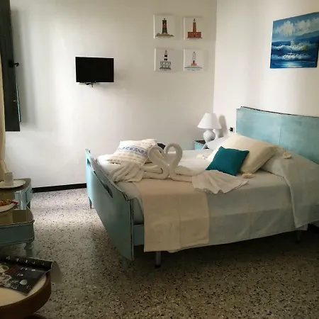 בית הארחה Bb Iaya Art Gallery SantʼAntìoco