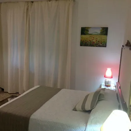 בית הארחה Bb Iaya Art Gallery